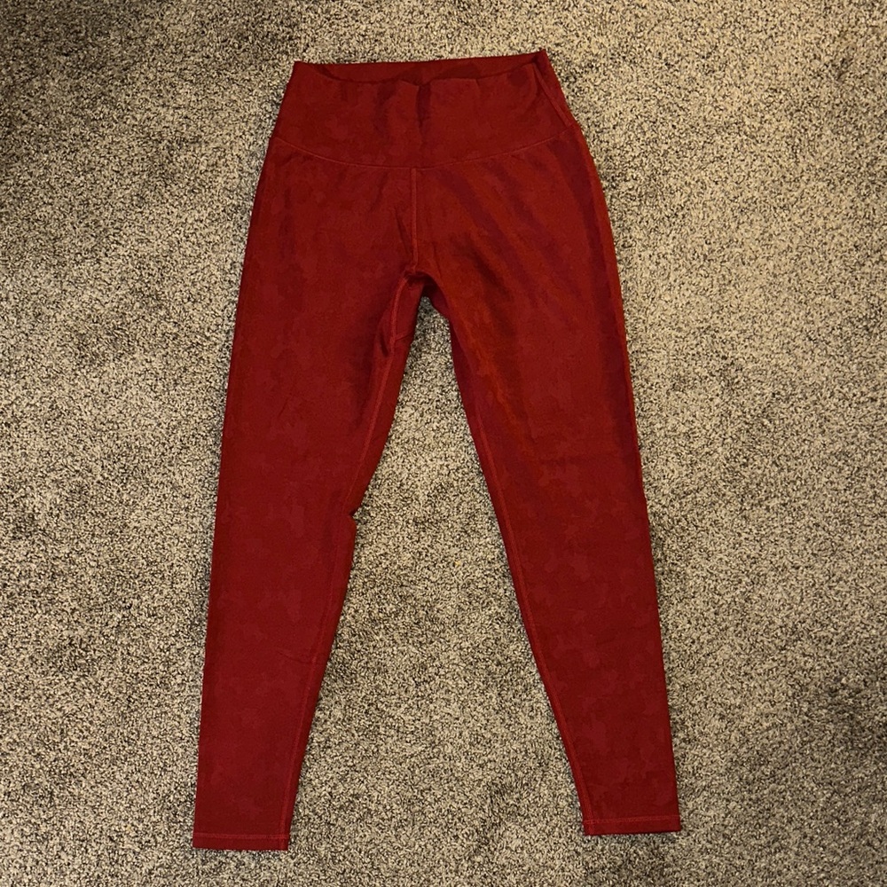 Buff Bunny Confidential Camo Leggings - Size Large